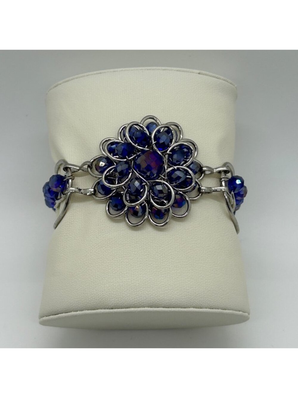 Handcrafted Silver-Tone Blue Rhinestone Crystal Floral Rosette Toggle Clasp Stat - Picture 1 of 12